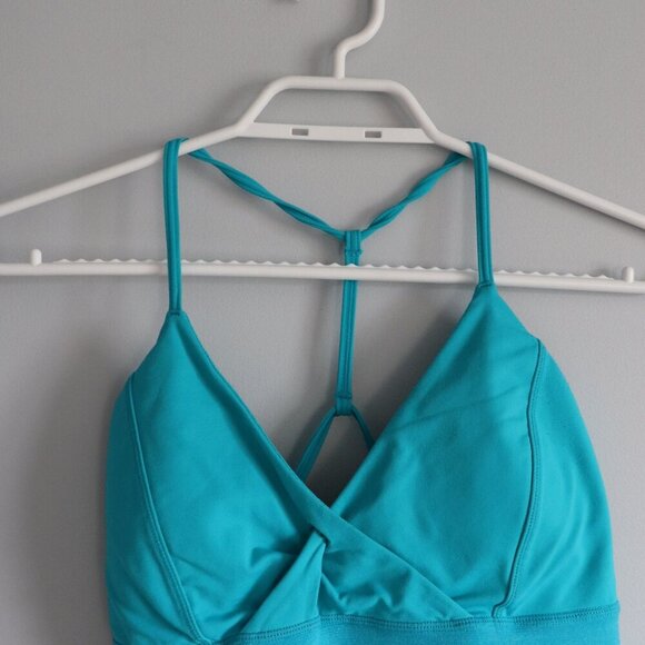 Lululemon Women's Sz 8 Blue Pranayama V-Neck Sleeveless Active Stretch Tank Top - Picture 3 of 10